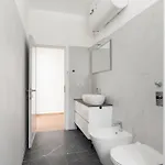 Apartamento Guesthost - Bright & Comfy In Corvetto